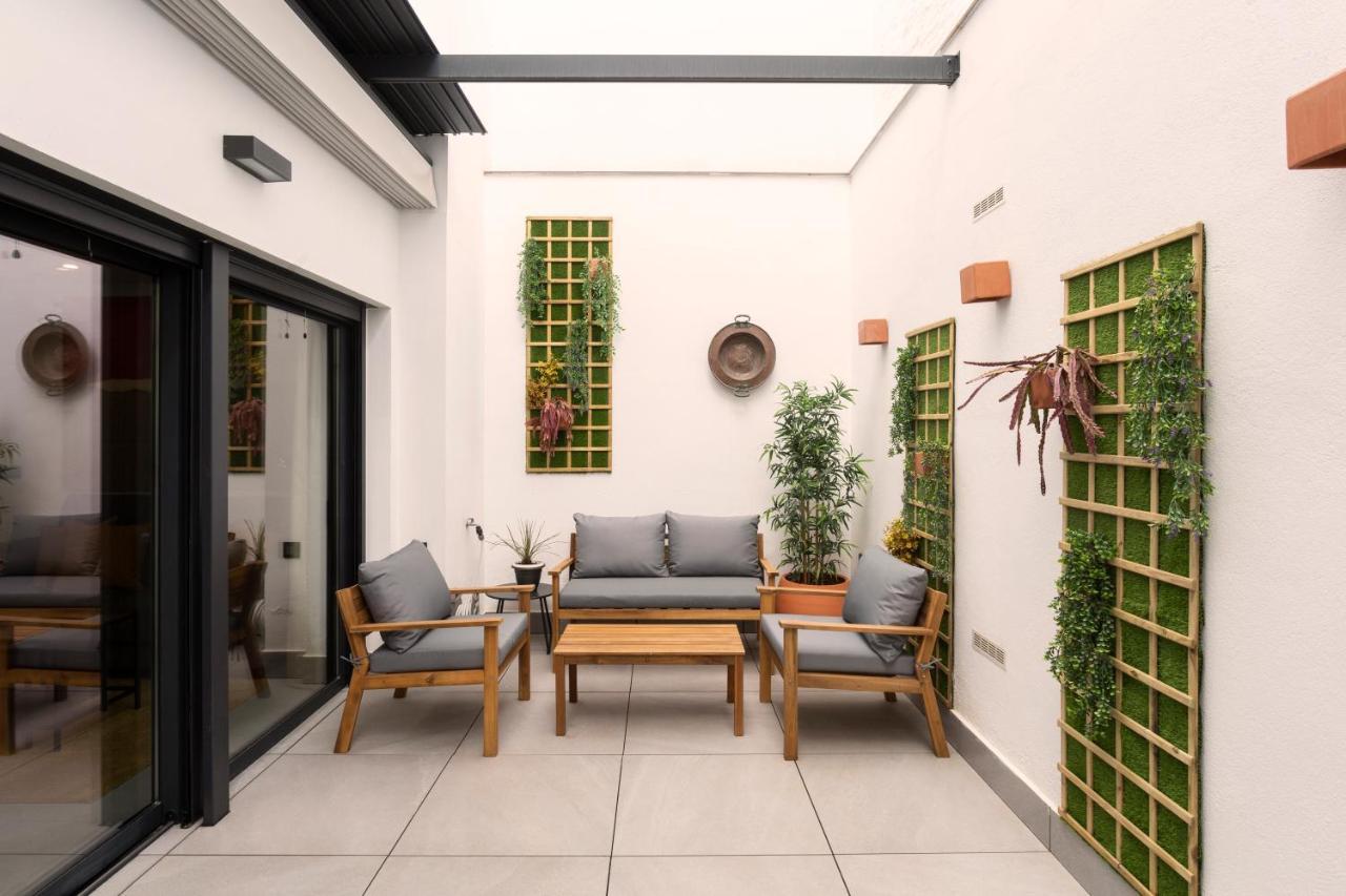 Apartamentos Bajeles Sevilla Urban エクステリア 写真