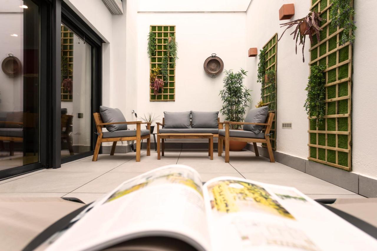 Apartamentos Bajeles Sevilla Urban エクステリア 写真