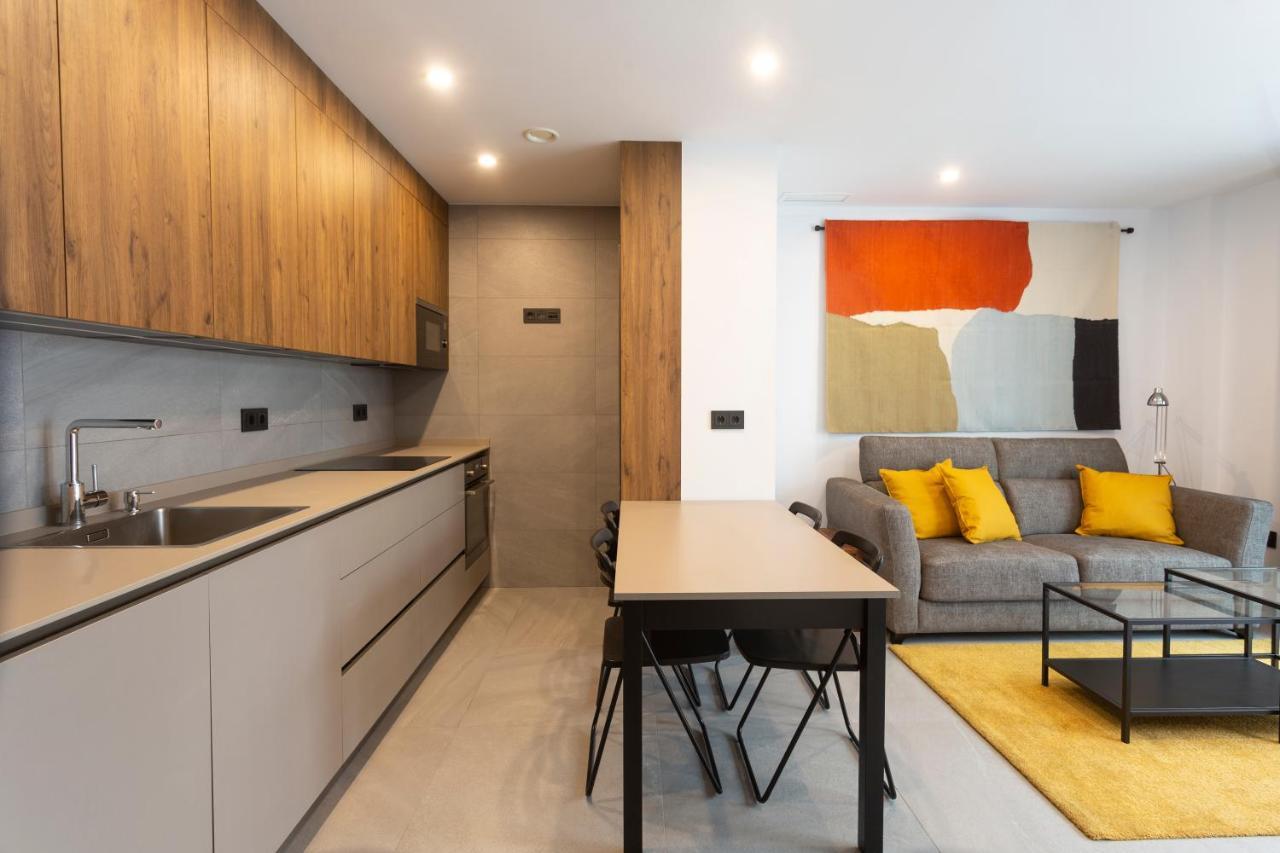Apartamentos Bajeles Sevilla Urban エクステリア 写真