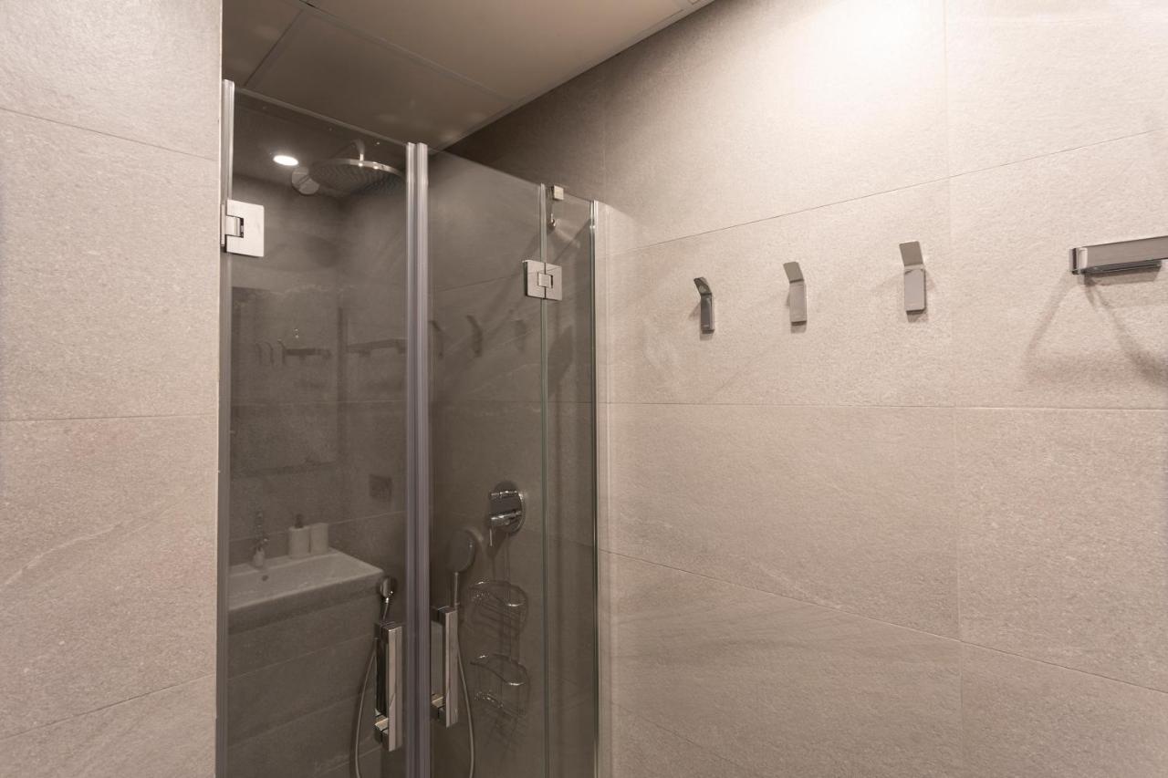 Apartamentos Bajeles Sevilla Urban エクステリア 写真