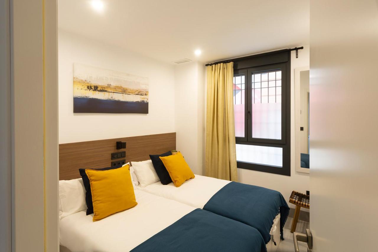 Apartamentos Bajeles Sevilla Urban エクステリア 写真