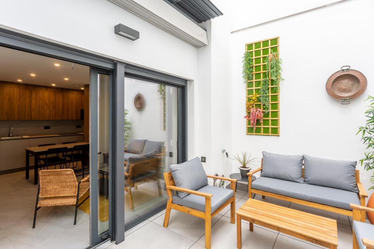 Apartamentos Bajeles Sevilla Urban エクステリア 写真