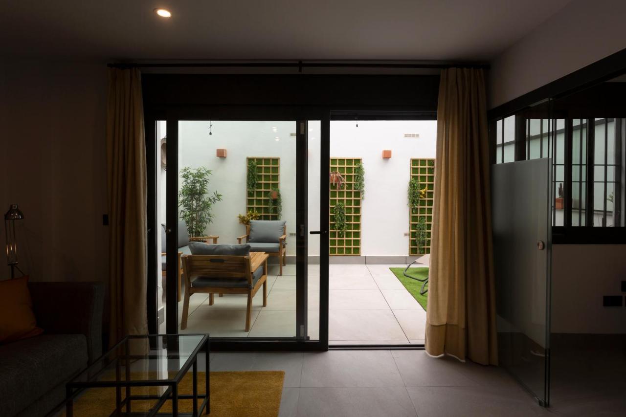 Apartamentos Bajeles Sevilla Urban エクステリア 写真
