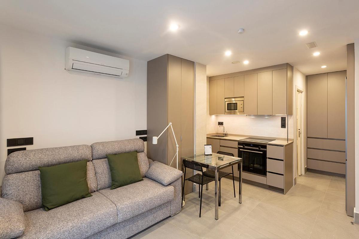 Apartamentos Bajeles Sevilla Urban エクステリア 写真