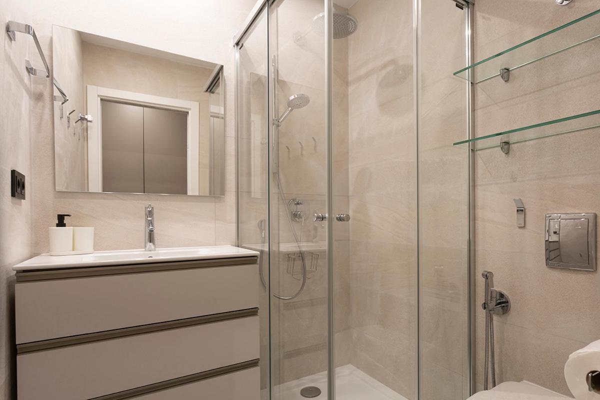 Apartamentos Bajeles Sevilla Urban エクステリア 写真